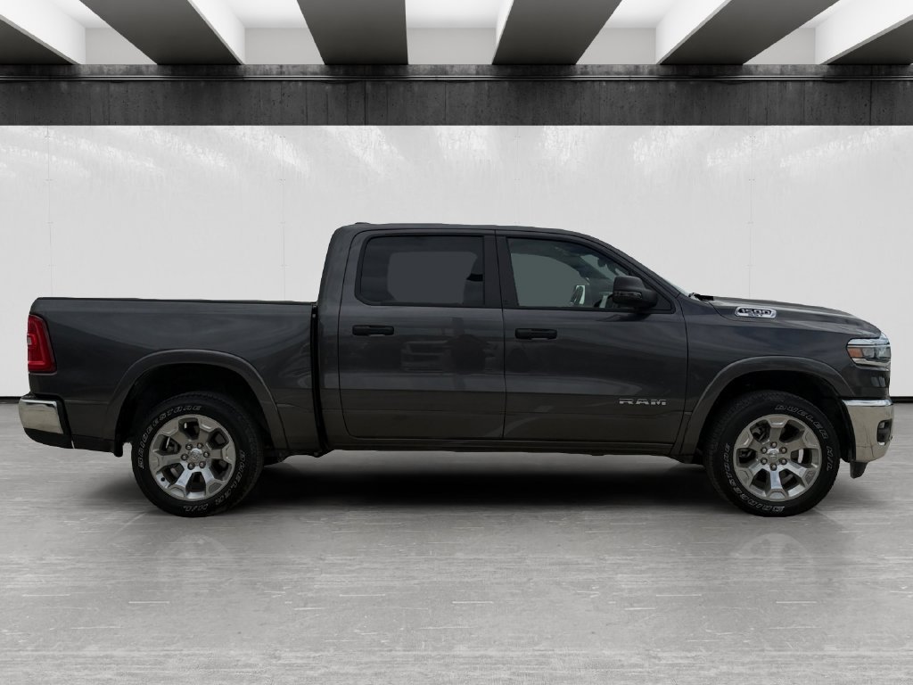 Used 2025 RAM 1500 Big Horn AWD/4WD image 6