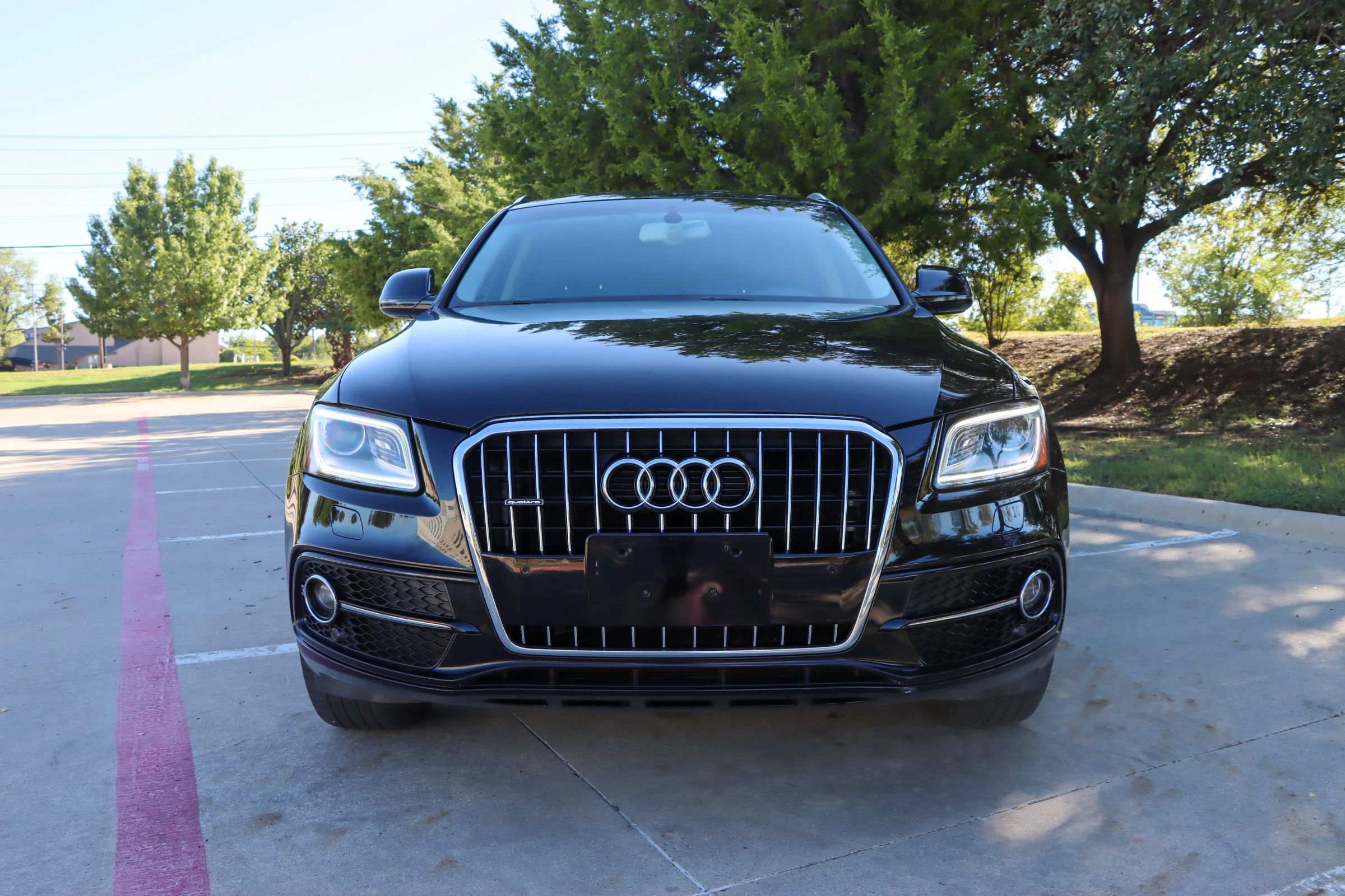 Used 2015 Audi Q5 3.0T Premium Plus w/ Technology Package AWD/4WD image 2