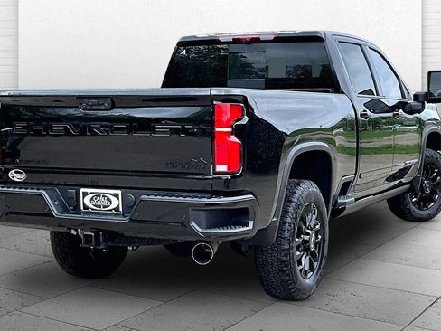 New 2026 Chevrolet Silverado 2500 High Country w/ Midnight Edition AWD/4WD image 14