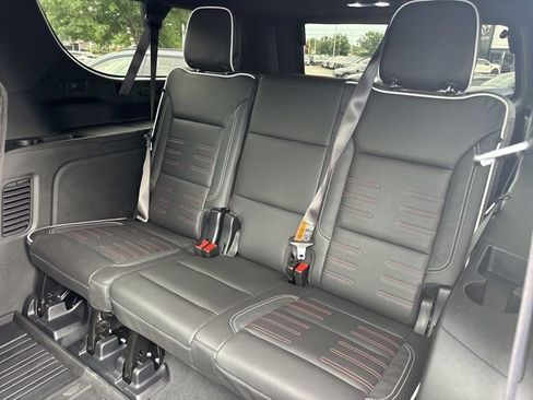 Used 2025 GMC Yukon XL AT4 Ultimate AWD/4WD image 20