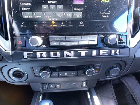 New 2025 Nissan Frontier SV w/ SV Convenience Package image 22