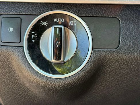 Used 2015 Mercedes-Benz E 350 4MATIC Sedan image 21