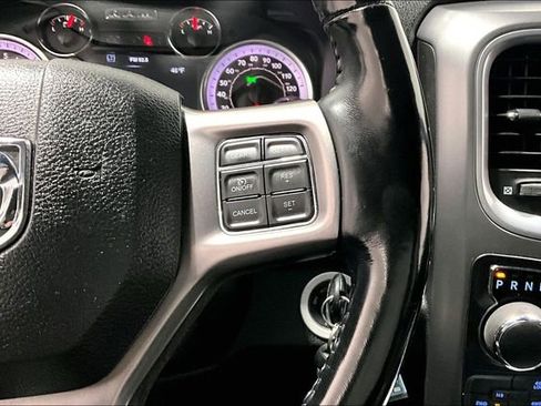 Used 2022 RAM 1500 Express w/ Ceramic Grey Express Package AWD/4WD image 13