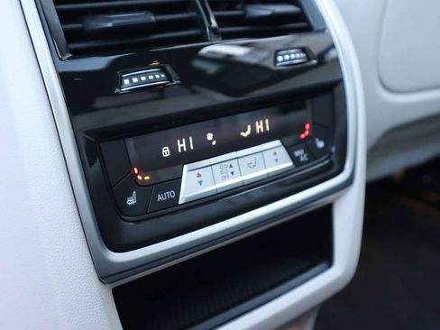 Used 2023 BMW X5 M50i w/ Executive Package image 5