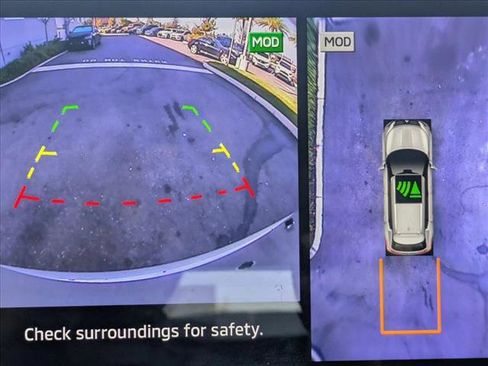 Used 2024 Mitsubishi Outlander SE image 12