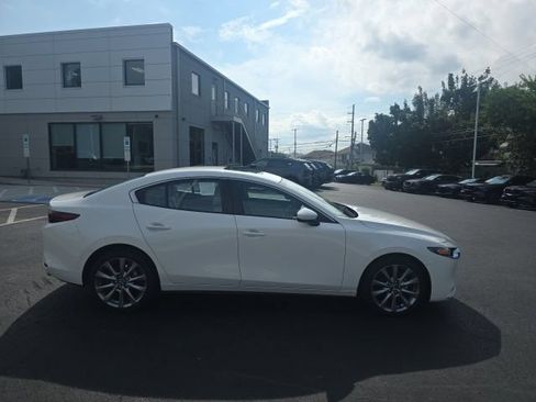 Used 2025 MAZDA MAZDA3 s FWD image 9