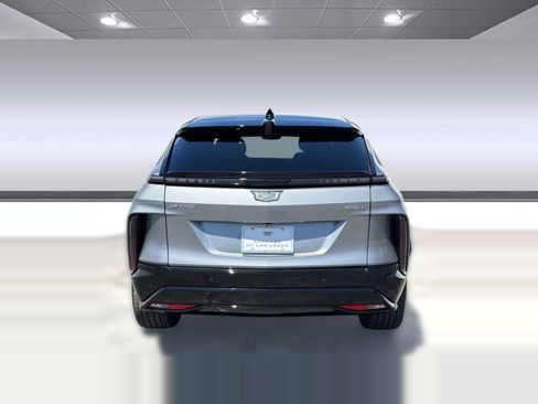 New 2026 Cadillac Lyriq Sport w/ LPO, Floor Liner Package RWD image 10