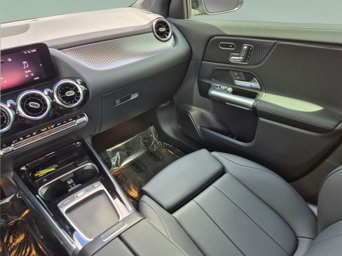 Used 2026 Mercedes-Benz GLA 250 image 15