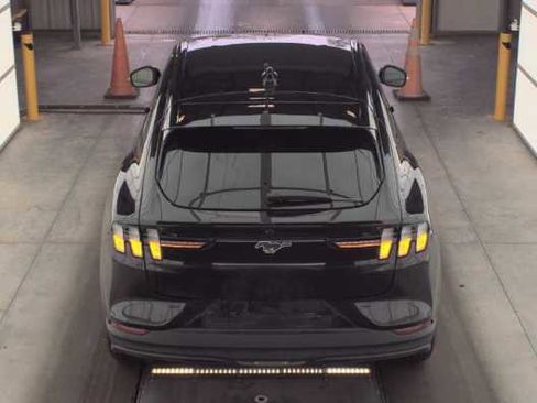 Used 2025 Ford Mustang Mach-E Select w/ Comfort Package Lite image 6