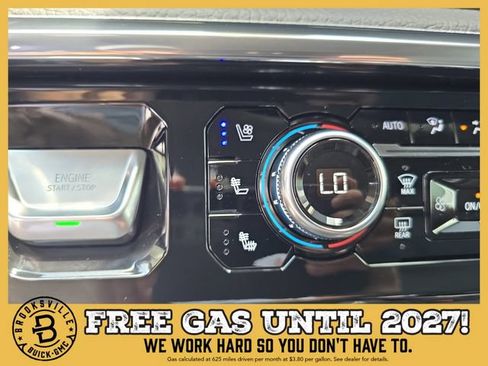 New 2026 GMC Sierra 1500 Denali w/ Denali Reserve Package AWD/4WD image 22