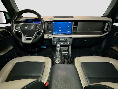 Certified 2023 Ford Bronco Wildtrak AWD/4WD image 9