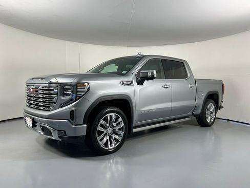 Used 2024 GMC Sierra 1500 Denali w/ Denali Reserve Package image 3