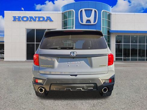 Used 2023 Honda Passport EX-L image 3