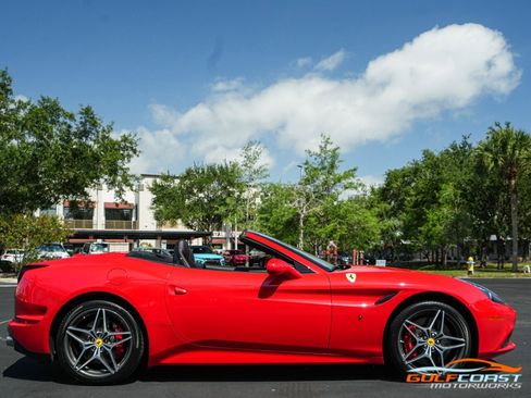 Used 2015 Ferrari California T image 68