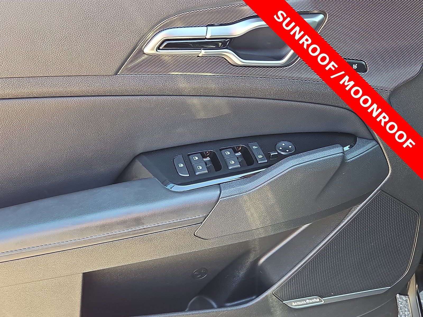 Used 2024 Kia Sportage SX AWD/4WD image 13