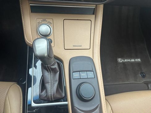 Used 2018 Lexus ES 350 image 25