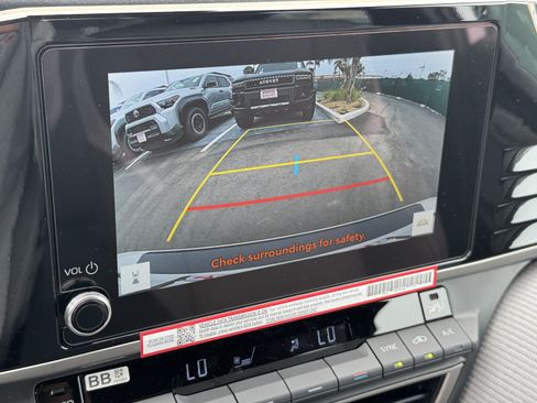 New 2026 Toyota Camry SE FWD image 6