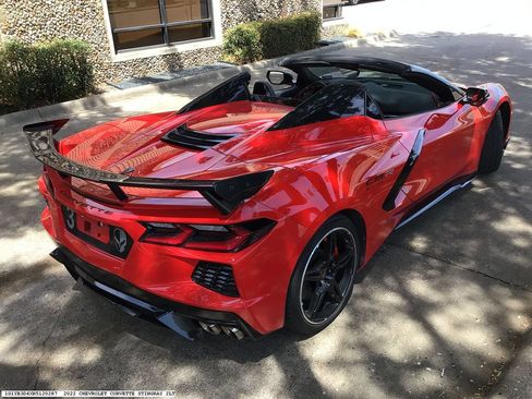 Used 2022 Chevrolet Corvette Stingray Preferred Conv w/ Z51 Performance Package RWD image 5