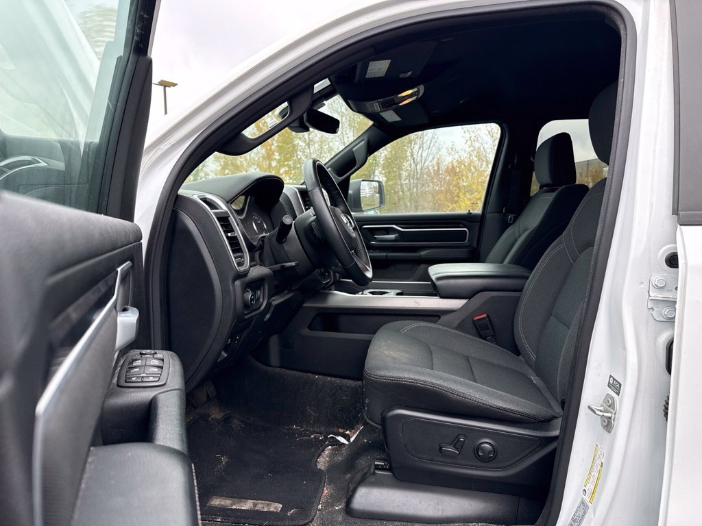 Used 2023 RAM 1500 Big Horn AWD/4WD image 8