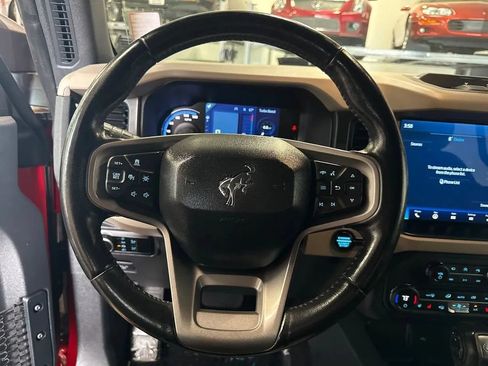 Used 2023 Ford Bronco Wildtrak AWD/4WD image 76