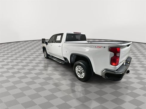 Used 2024 Chevrolet Silverado 2500 LT image 6