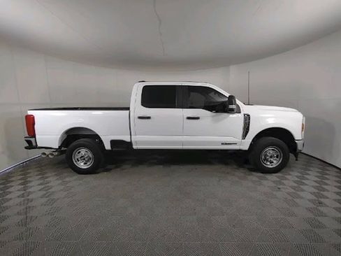 Used 2024 Ford F250 XL w/ Snow Plow Prep Package AWD/4WD image 9