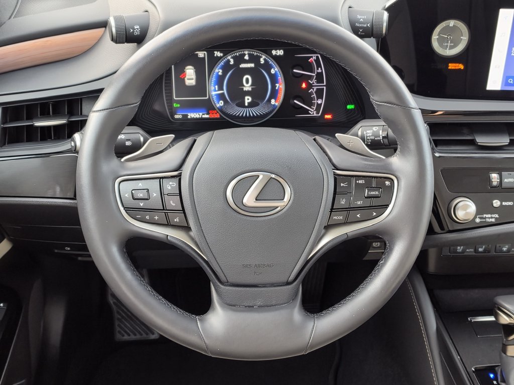 Used 2024 Lexus ES 350 w/ Premium Package FWD image 14