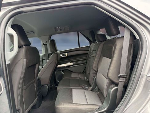 Certified 2023 Ford Explorer XLT AWD/4WD image 12