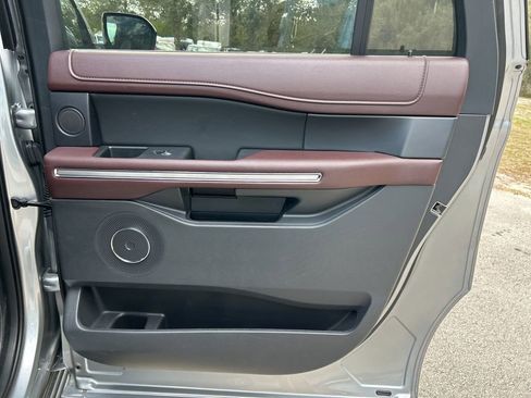 Used 2024 Ford Expedition Max Limited image 46