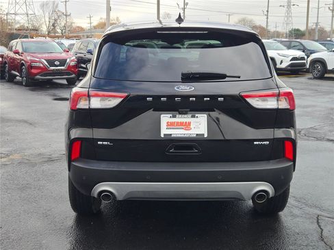 Used 2022 Ford Escape SEL image 15