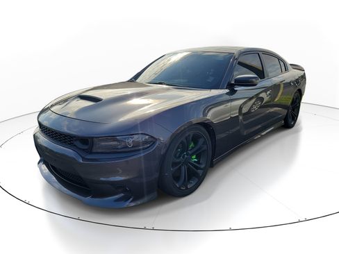 Used 2022 Dodge Charger R/T RWD image 3