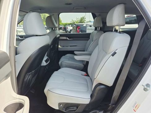 Used 2024 Hyundai Palisade SEL AWD/4WD image 9