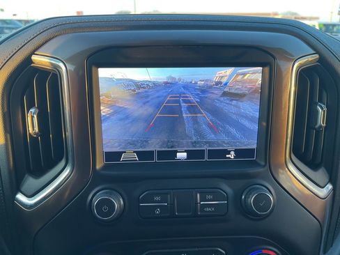 Used 2020 Chevrolet Silverado 1500 High Country image 18