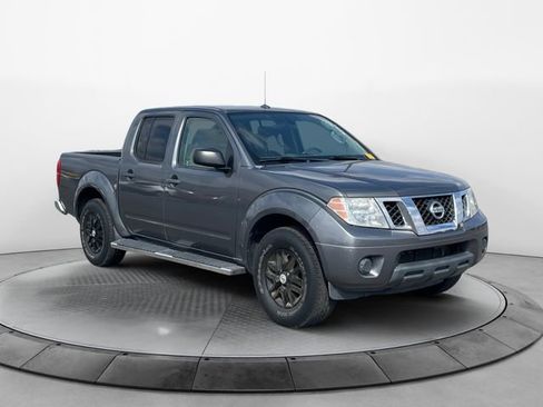 Used 2016 Nissan Frontier SV image 7