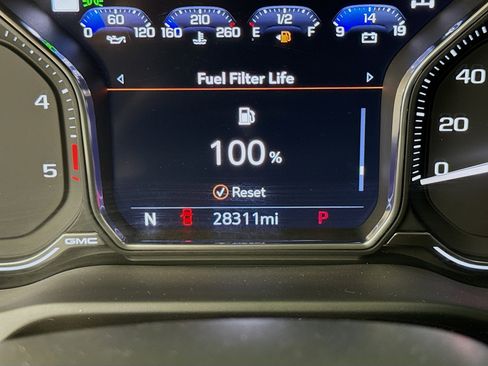 Used 2022 GMC Sierra 3500 Denali AWD/4WD image 12