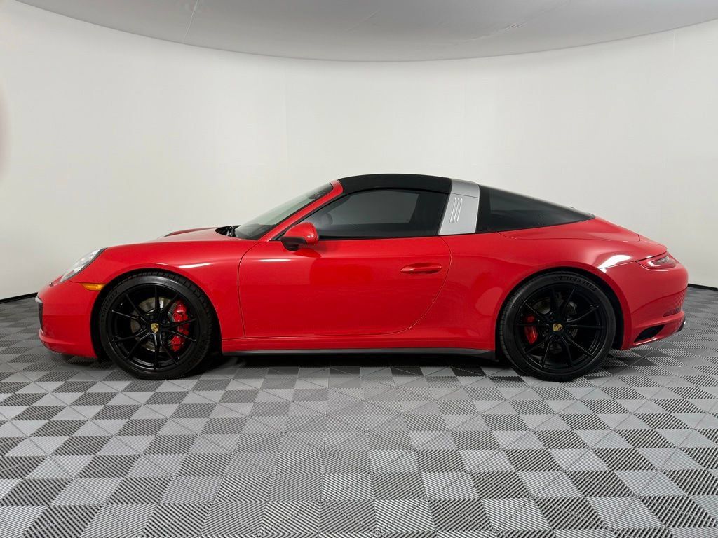 Used 2017 Porsche 911 Targa 4S AWD/4WD image 2