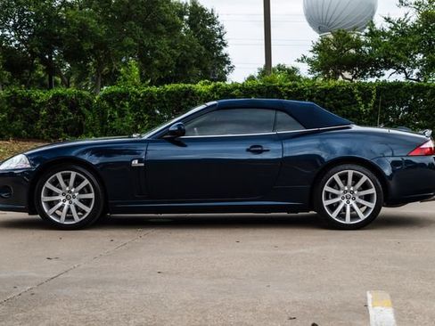 Used 2007 Jaguar XK Convertible RWD image 38