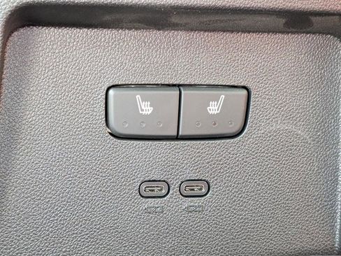 New 2025 Chevrolet Equinox EV RS w/ Active Safety Package 3 image 12