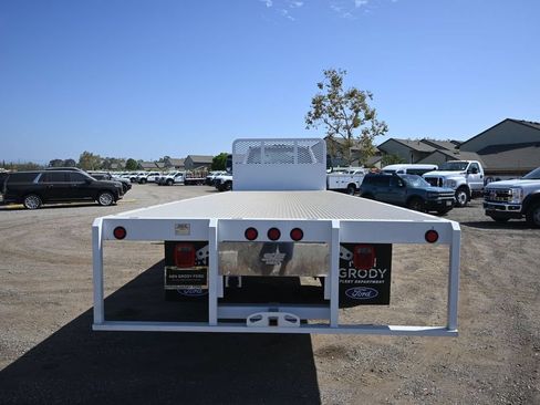 New 2025 Ford F650 2WD Regular Cab Super Duty image 5