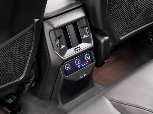 New 2026 BMW X3 xDrive30 w/ Premium Package AWD/4WD image 17