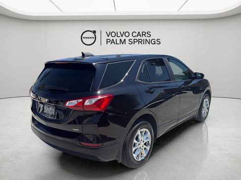 Used 2021 Chevrolet Equinox LS w/ LS Convenience Package AWD/4WD image 7