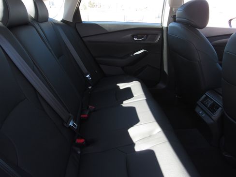 Used 2023 Honda Accord EX-L image 12