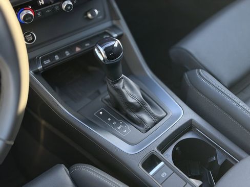 Certified 2025 Audi Q3 2.0T Premium w/ Convenience Package image 18