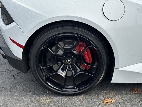 Used 2017 Lamborghini Huracan LP 580-2 image 15
