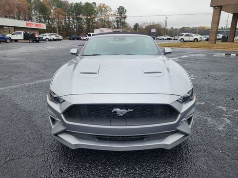 Used 2021 Ford Mustang Premium image 9