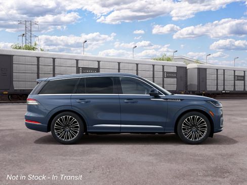 New 2027 Lincoln Aviator Black Label AWD/4WD image 5
