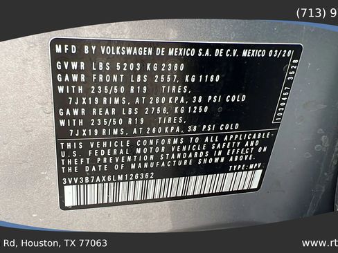 Used 2020 Volkswagen Tiguan SEL image 53