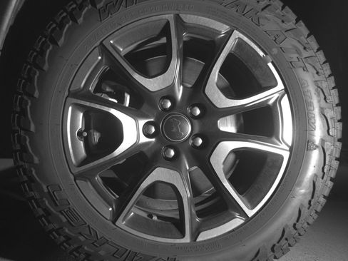 Used 2025 Jeep Compass Trailhawk AWD/4WD image 12