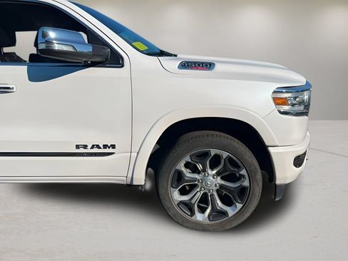 Used 2022 RAM 1500 Limited w/ Body-Colour Bumper Group AWD/4WD image 25