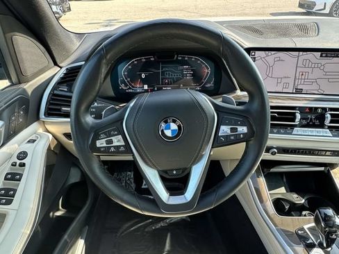 Used 2023 BMW X5 xDrive40i AWD/4WD image 23